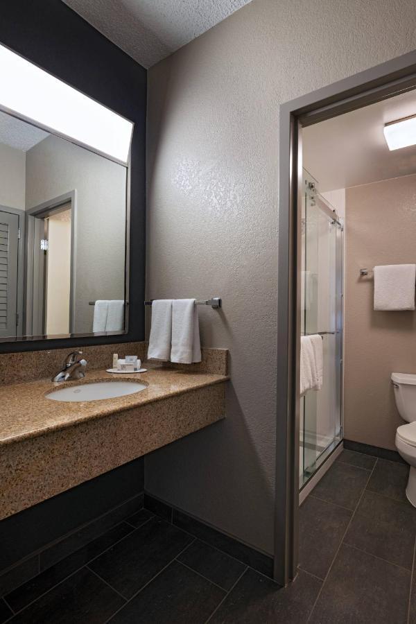 Courtyard By Marriott San Antonio Medical Center Hotel Bagian luar foto