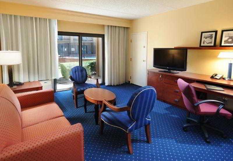 Courtyard By Marriott San Antonio Medical Center Hotel Bagian luar foto